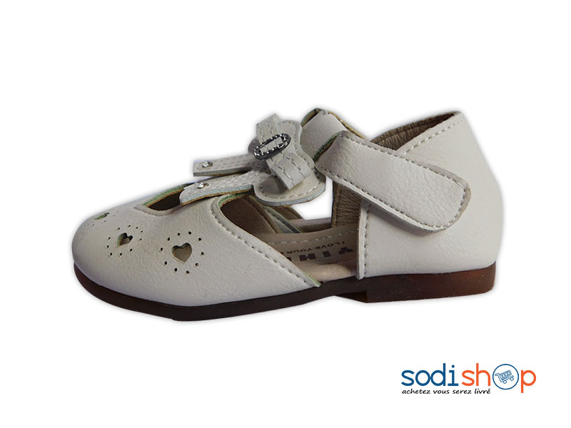 chaussures de petite fille