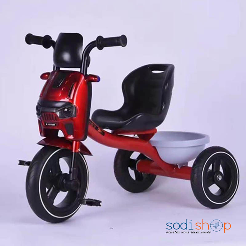 https://www.sodishop.com/media/2021/11/x_0053_IMG-20211116-WA0055-V%C3%A9lo-Tricycle-Pour-Enfant-2-6-ans-Conception-Tendance-Rouge-et-Noir-MDD00182.jpg