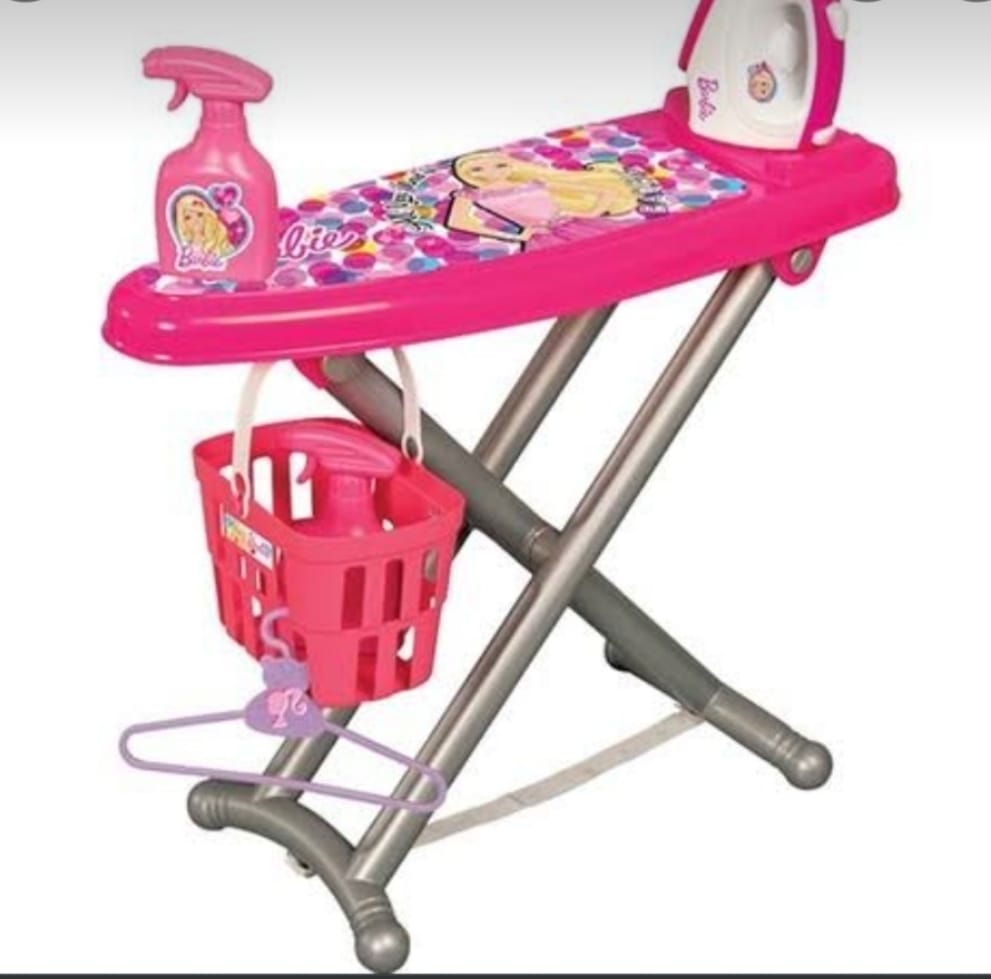 Table à Repasser Barbie - Jouet Pour Petite Fille avec Accessoire