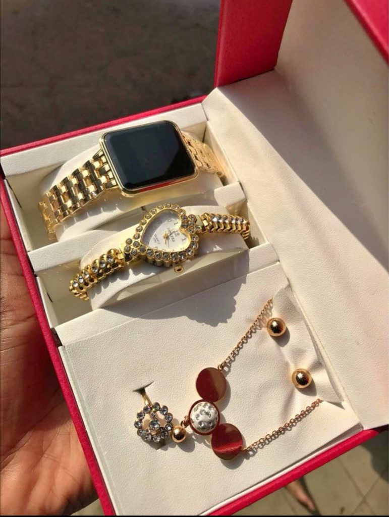 Charm Soutif Bikini Rot Für Charm Halsketten Armbänder